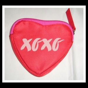 😎XOXO Heart Shaped Pouch by Avon